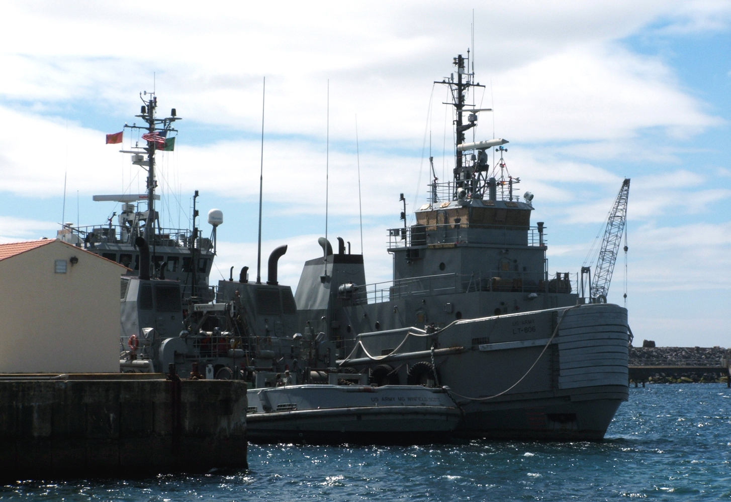 Lajes Airmen refuel U.S. Army tugboat > Air Force > Article Display