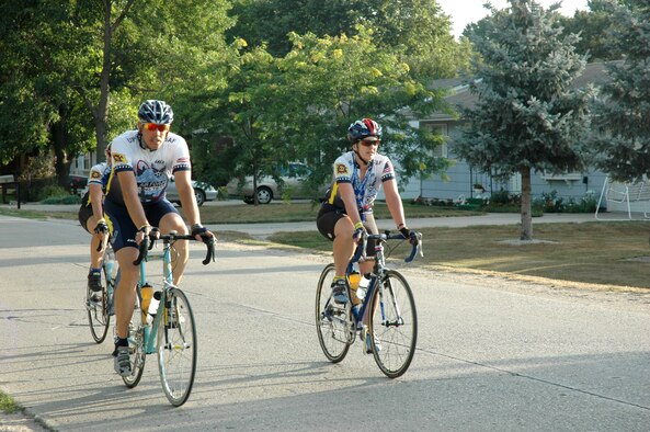 Pamela Vineyard and her boyfriend, Dave Boucher, begin day two of the Register's Annual Great Bike Ride Across Iowa, or RAGBRAI, July 24. (U.S. Air Force photo/1st Lt. Kristen Duncan)