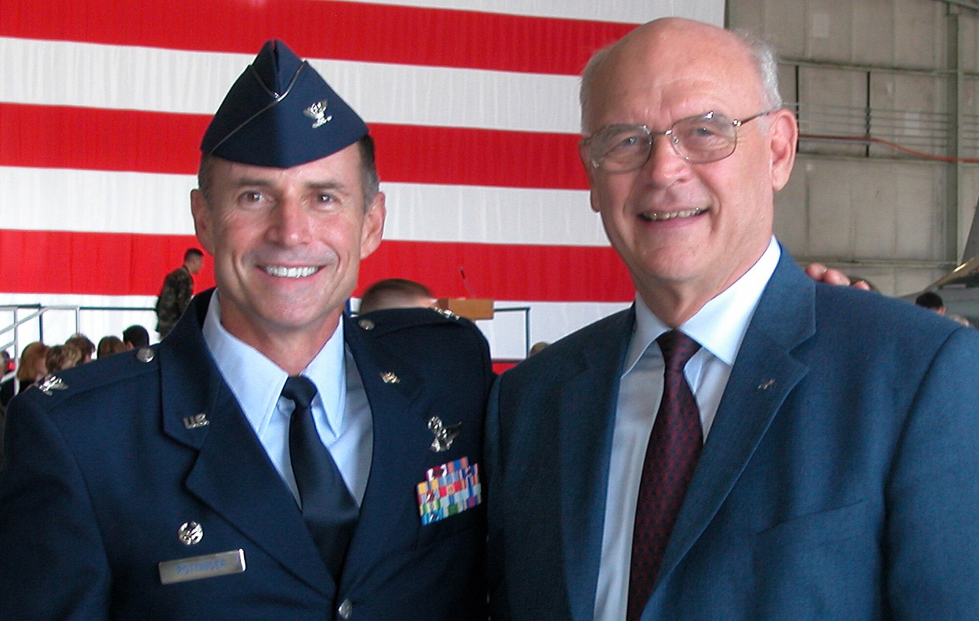 Col Kevin Pottinger and Jurgen Janzik spend time together during the recent 301st FW Change of Command ceremony.