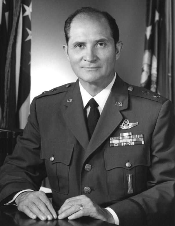 MAJOR GENERAL DUDLEY ERVIN FAVER > U.S. Air Force > Biography Display
