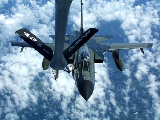 GRISSOM AIR RESERVE BASE, Ind -- A KC-135R Stratotanker from the 434th Air Refueling Wing refuels a German Tornado enroute to Holloman AFB, N.M. from Bangor, Maine. (U.S. Air Force photo/Staff Sgt. Daniel Page)