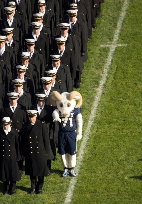 Assisted By The Navy’s Mascot, A Parade Of Midshipmen From The U.S ...