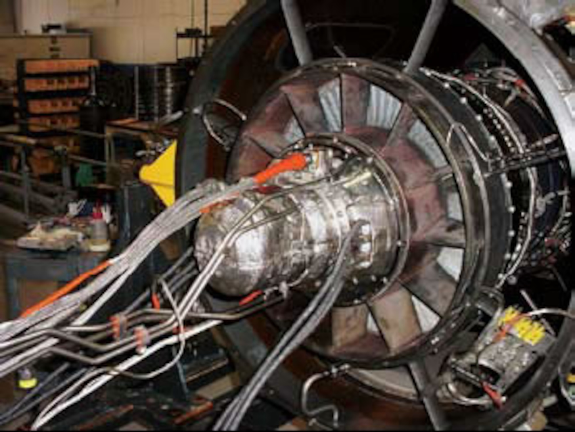 Global Hawk Low-Pressure Turbine-Driven Generator Completes Simulated Altitude Testing