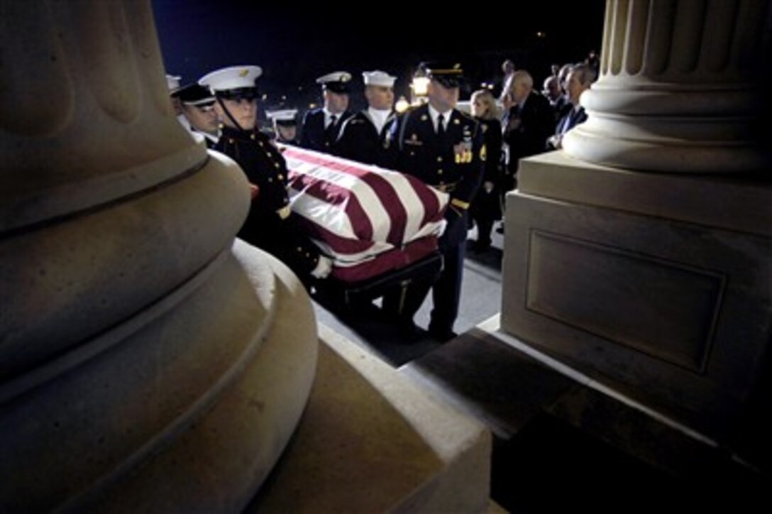 The casket containing the body of former President Gerald R. Ford is carried up the East Steps to the House of Representatives at the U.S. Capitol in Washington, D.C., Dec. 30, 2006. 