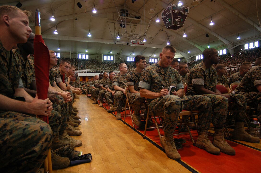 CAMP LEJEUNE, N.C. --  Marines of II Marine Expeditionary Force gather at Goettge Memorial Field House to listen to the Commandant of the Marine Corps Gen. Michael W. Hagee June 2.  Hagee took time after speaking about a recent trip to Iraq to answer questions from the Marines.