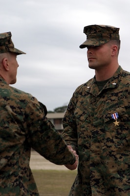 Lieutenant awarded Silver Star, credits it to his Marines > 2nd Marine ...