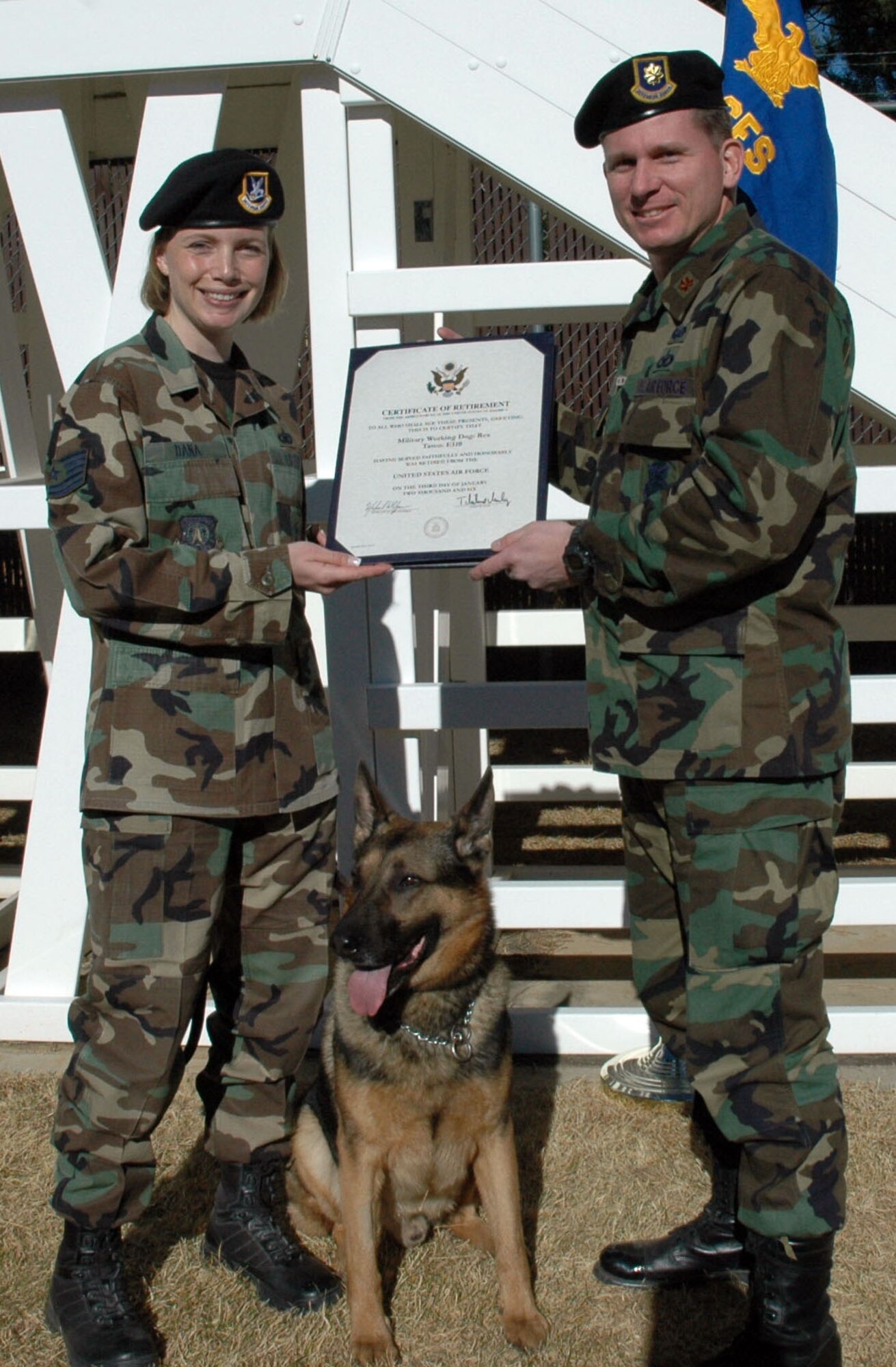 Rex the Dog finds new home > Air Force > Article Display