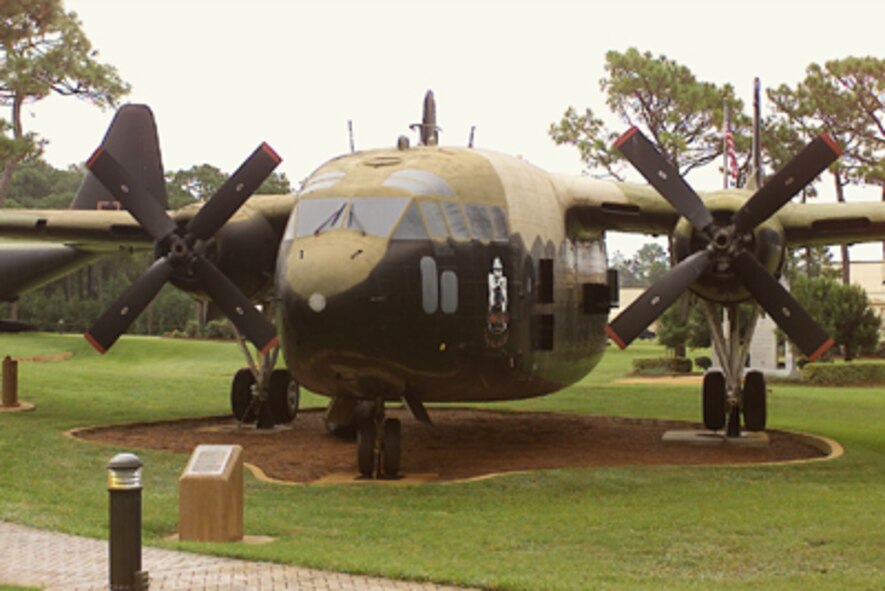 Fairchild Corporation concentrated on building small aircraft until World War II when the Army wanted a specialized troop and cargo carrier. The company recommended a high-wing, twin-boom design with a large capacity nacelle suspended under the wing between the booms for the crew, passengers and cargo.