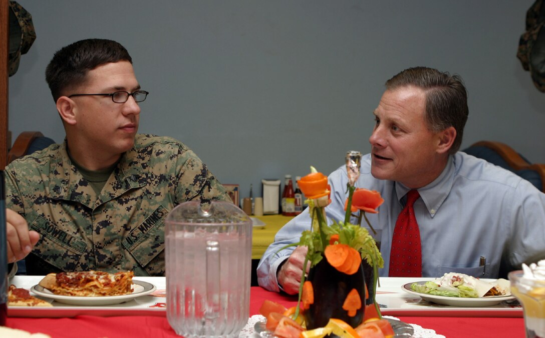 MARINE CORPS BASE CAMP LEJEUNE, N.C. -- North Carolina State Senator, Richard Burr, sat down for lunch with Cpl. Henry Sowell of 3rd Battalion, 2nd Marines.  Many Marines from Regimental Combat Team - 2 attended the lunch gathering and spoke with Burr.  Photo by Cpl. Athanasios L. Genos.