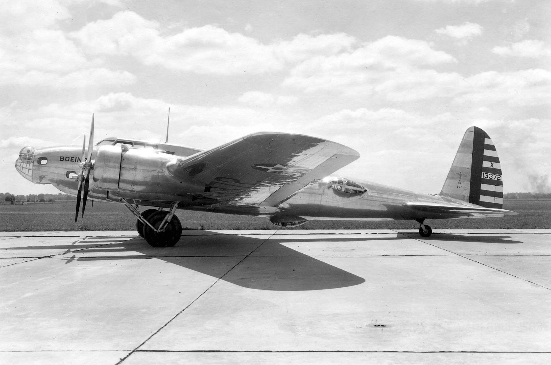 Fichier:Boeing Model 299 b299-3.jpg — Wikipédia