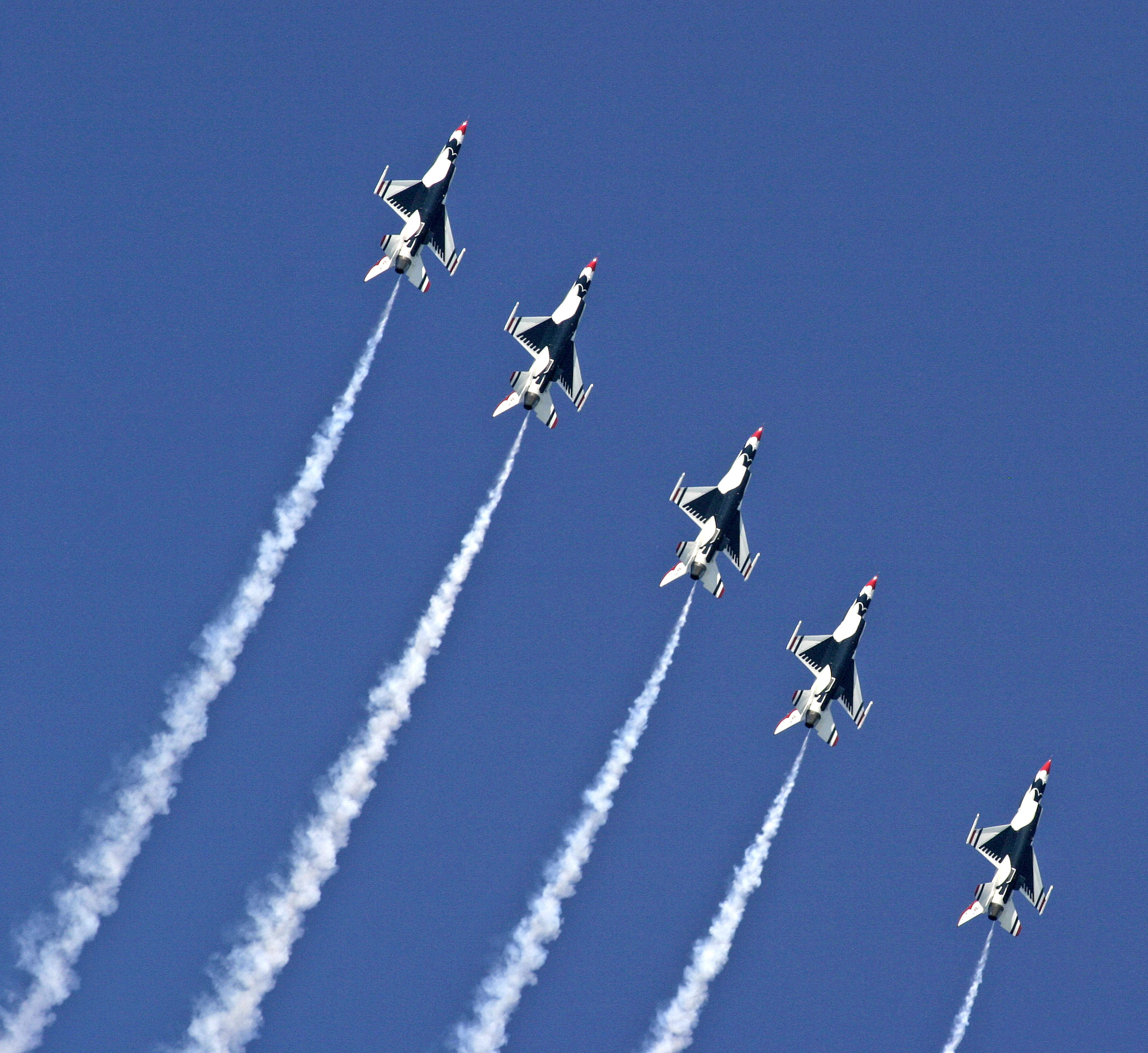 Milwaukee air show > Air Force > Article Display