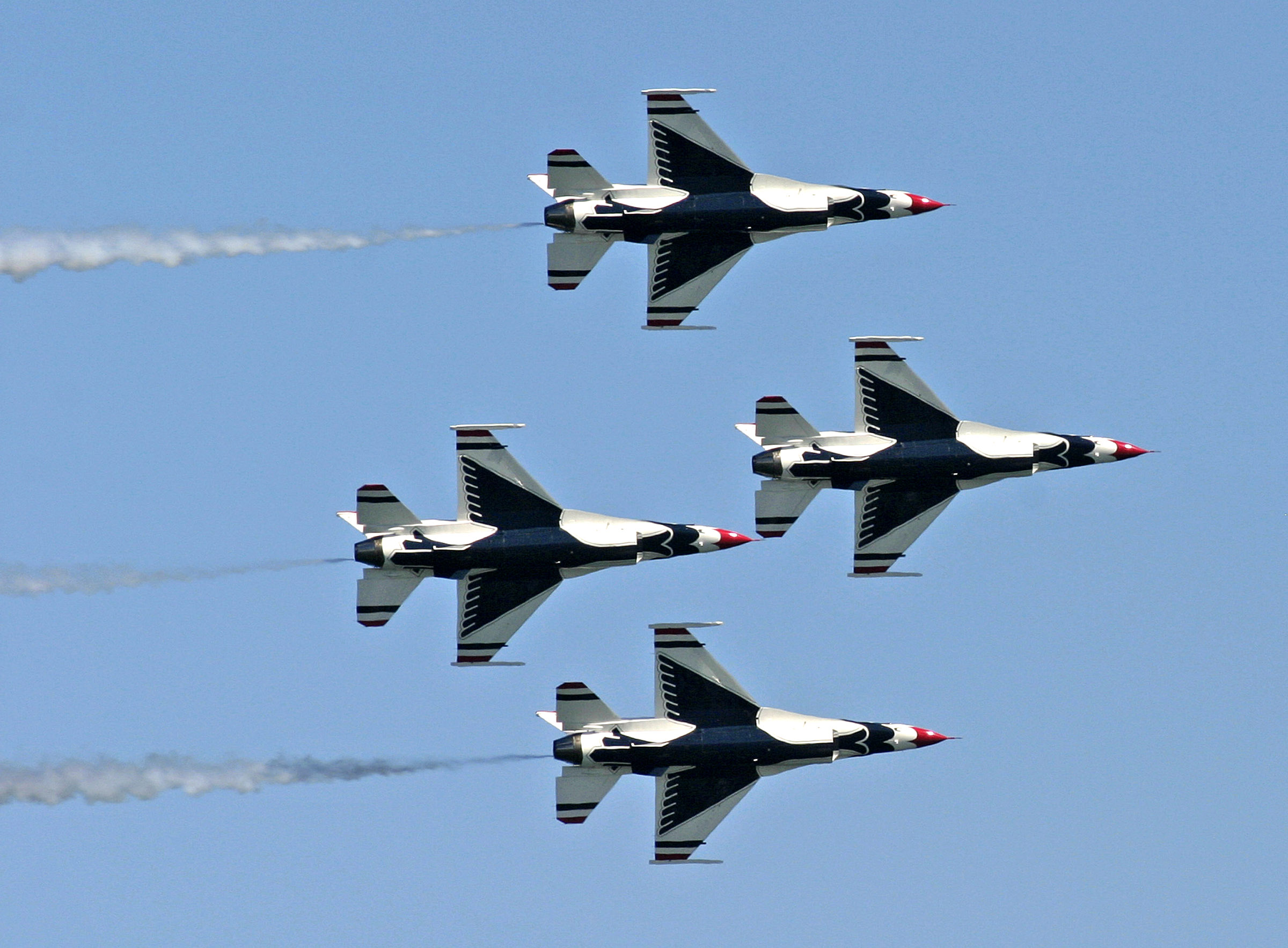 Milwaukee air show > Air Force > Article Display