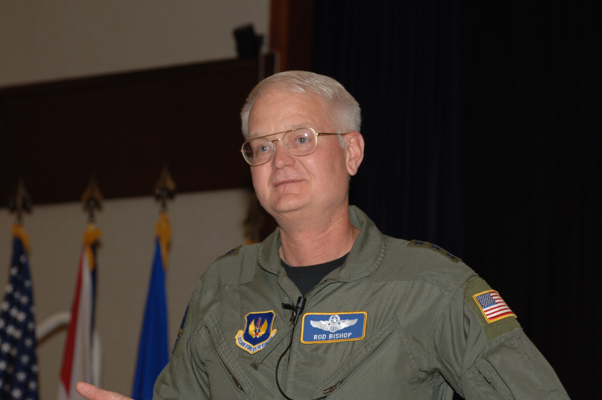 Lt. Gen. Robert D. Bishop Jr., Air Command Europe commander, answers a question during a commander's call with Airmen at Royal Air Force Croughton, England. (U.S. Air Force photo/Tech. Sgt. Luis Cantu)