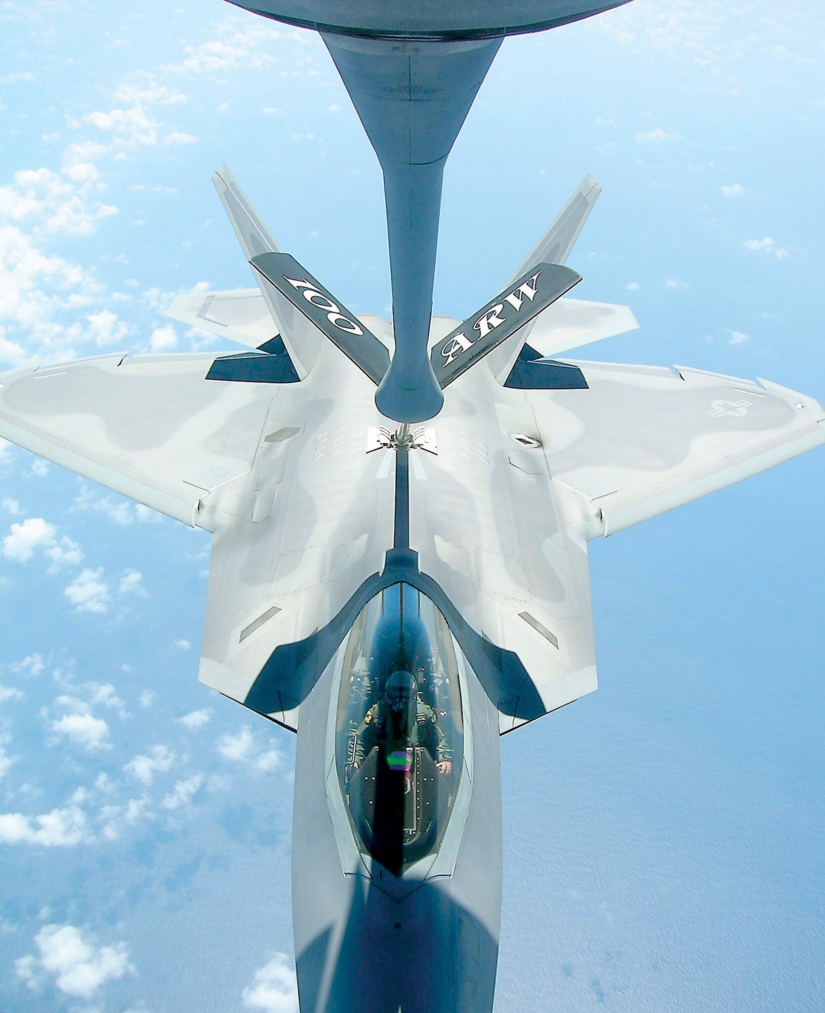 An F-22A Raptor refuels during Operation Iron Thunder at Shaw Air Force Base, S.C., on July 17. (U.S. Air Force photo/Airman 1st Class Jeremy Pretty)