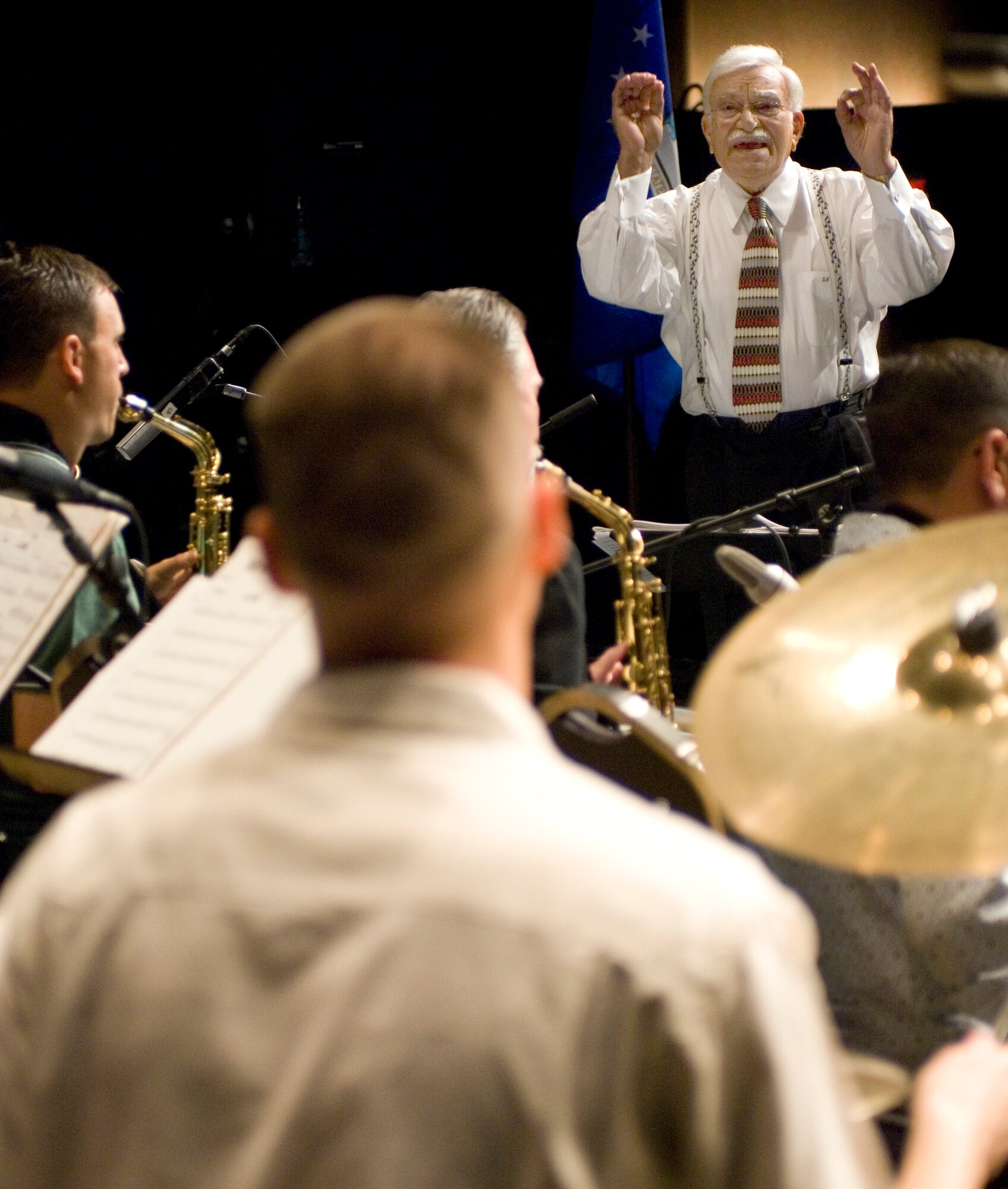 Bandmaster Sammy Nestico rehearses with The Falconaires from the U.S. Air Force Academy Band at the Lila Cockrell Theatre in San Antonio on July 22. (U.S. Air Force photo/Master Sgt. Jack Braden)

