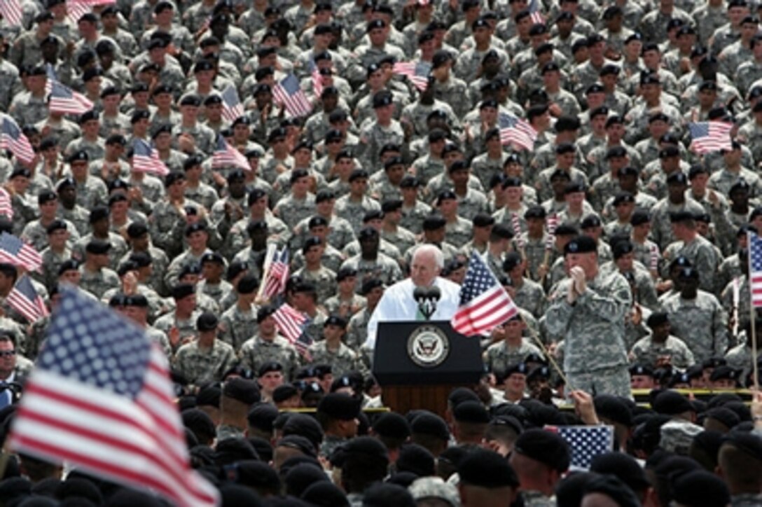 Vice President Dick Cheney addresses more than 10,000 troops from the Army's 3rd Infantry Division and the Georgia National Guard's 48th Brigade Combat Team, July 21, 2006, at Fort Stewart , Ga. 