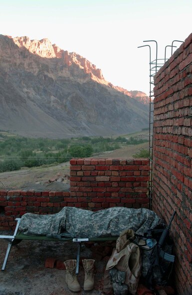I took pictures of PRT members as they slept, like this guy.  (U.S. Air Force photo by Master Sgt. Orville F. Desjarlais Jr.)