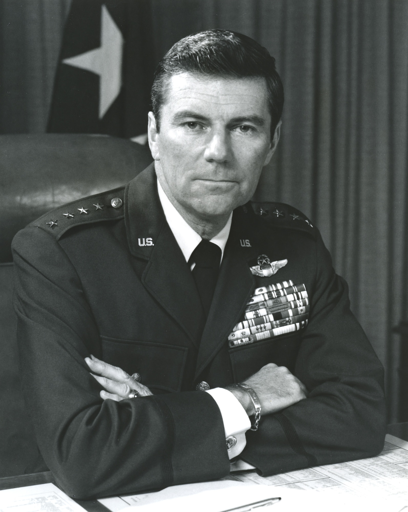 GENERAL WILLIAM JOHN EVANS > Air Force > Biography Display