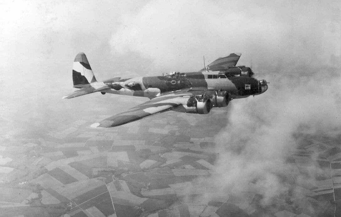 Boeing Y1b 17