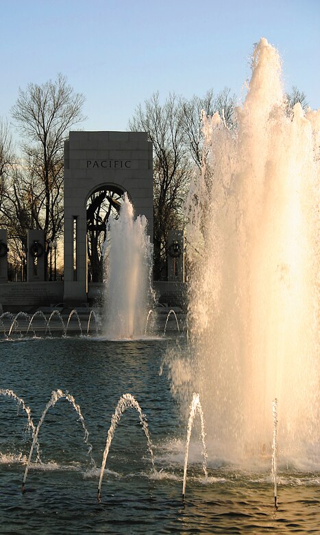 Arches at the north and south ends of the World War II Memorial in Washington, D.C., commemorate victory in the Atlantic and Pacific theaters.