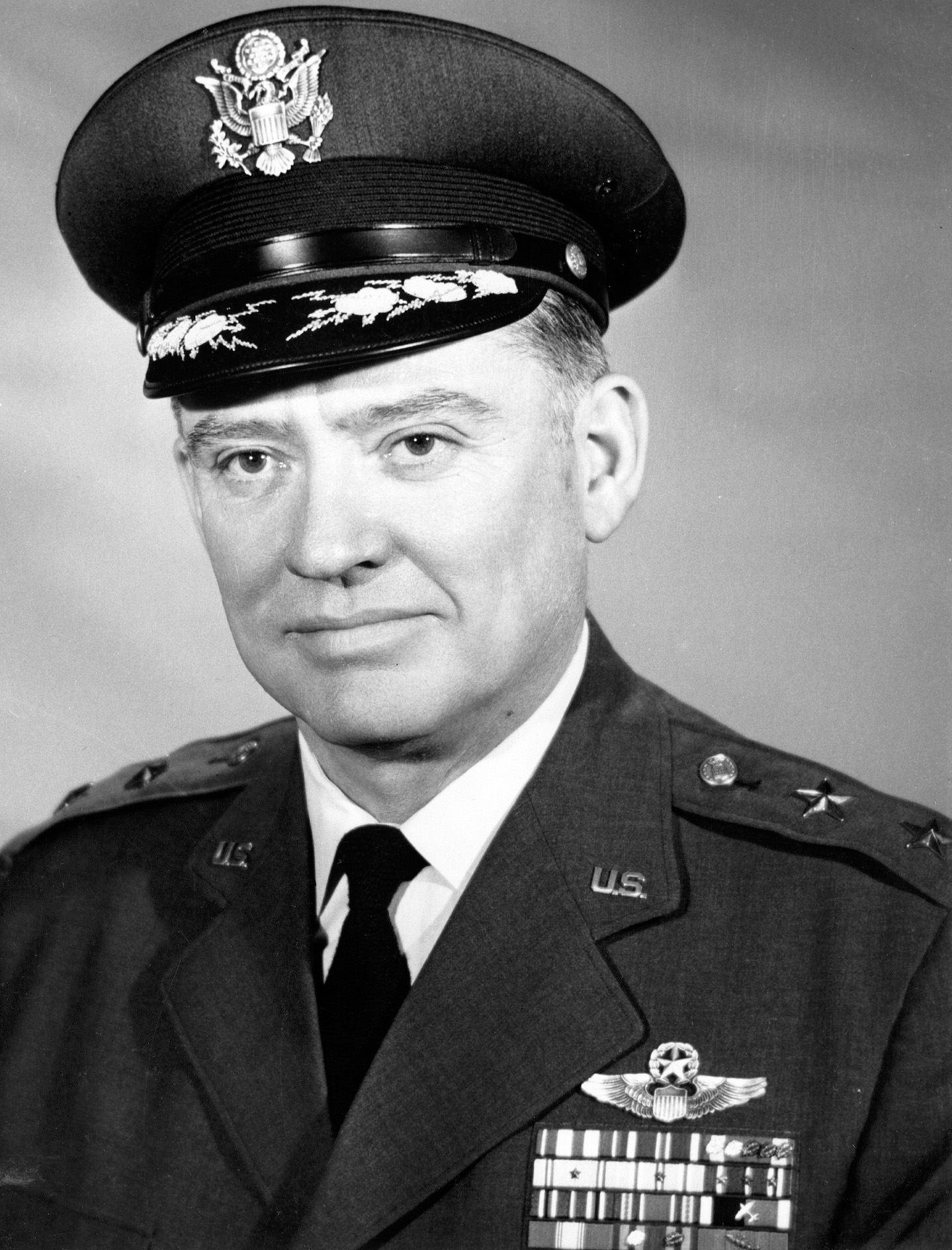 MAJOR GENERAL GORDON HARRISON AUSTIN > U.S. Air Force > Biography Display
