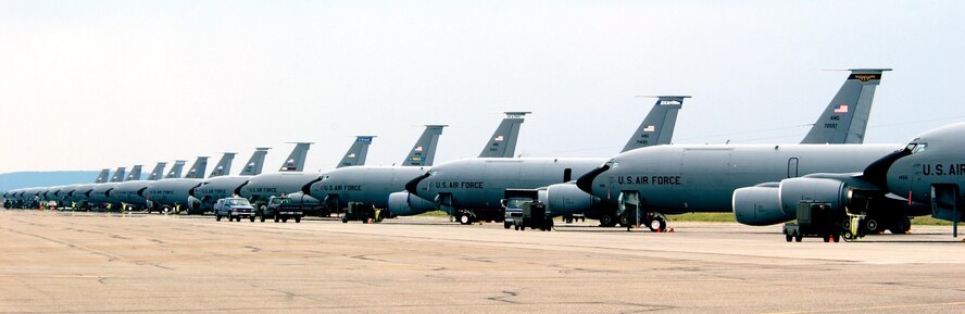 KC-135 Stratotankers from various units are at Eielson Air Force Base, Alaska, for Exercise Northern Edge 2006, a joint training exercise. It is one of a series of U.S. Pacific Command exercises that prepare joint forces to respond to crises in the Asian Pacific region. (U.S. Air Force photo/Staff Sgt. Joshua Strang) 
