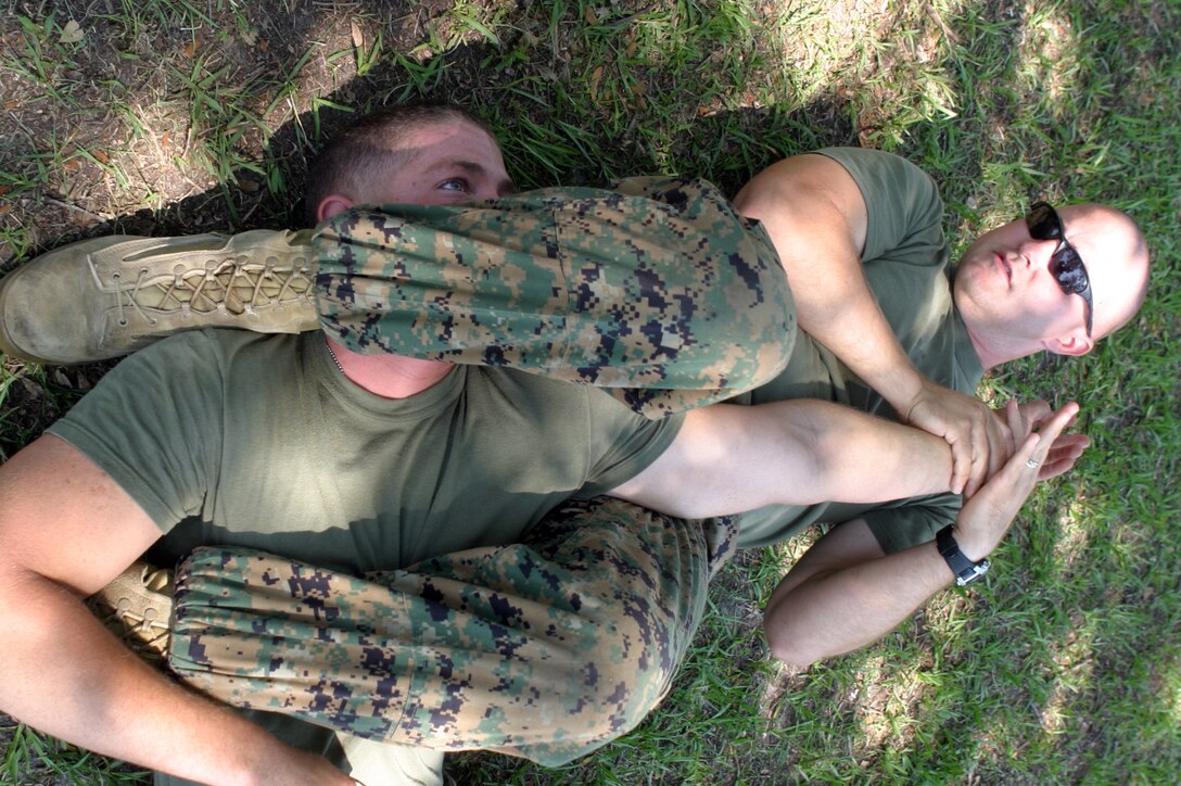 060622-m-0341e-001.jpg