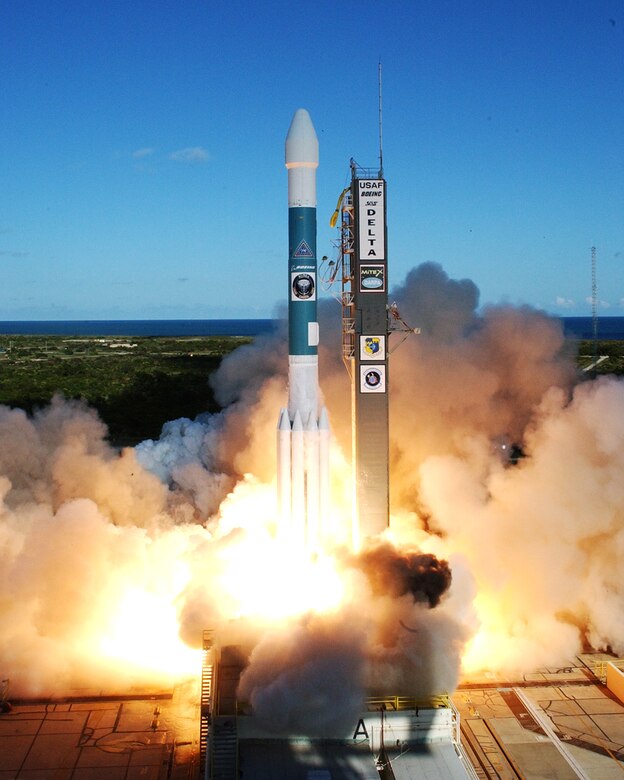 A Delta II rocket blasts off from Space Launch Complex 17A at Cape Canaveral Air Force Station Jue 21. It carried the Micro-satellite Technology Experiment into orbit. (U.S. Air Force photo)