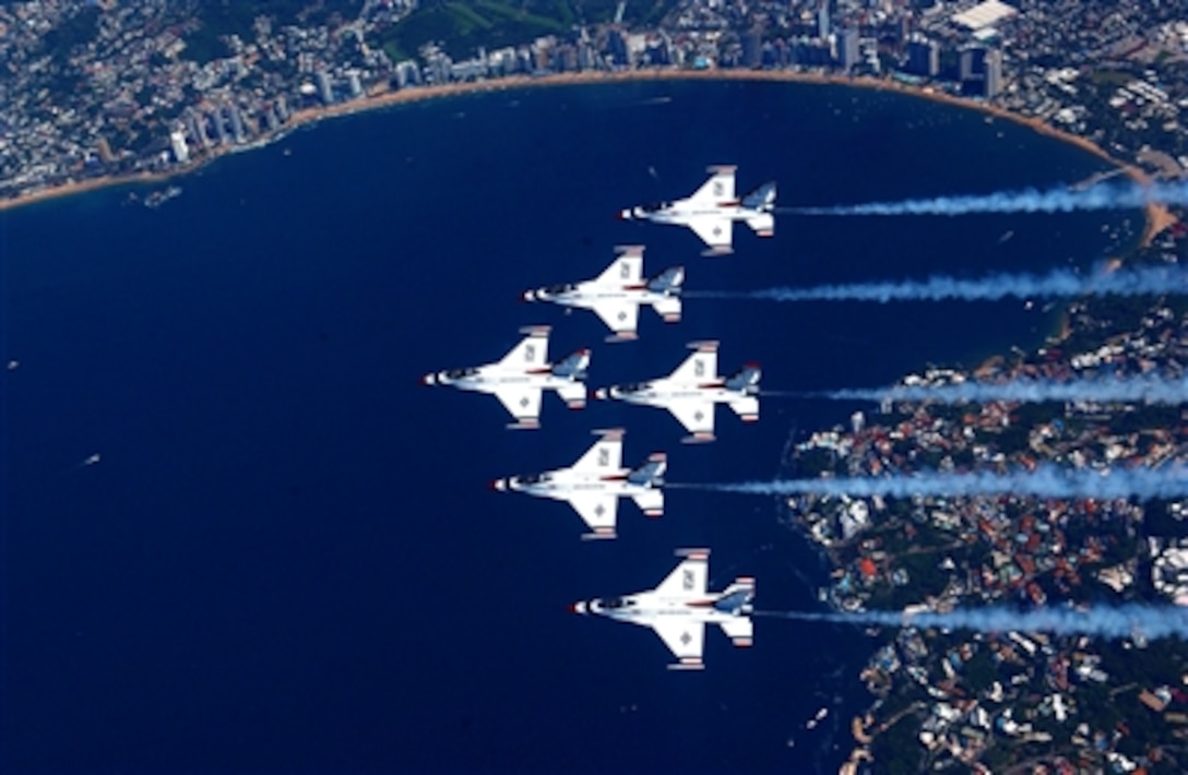 The U.S. Air Force Air Demonstration Squadron, "The Thunderbirds," perform the six ship Delta formation in Acapulco, Mexico, Oct. 31, 2005. 
