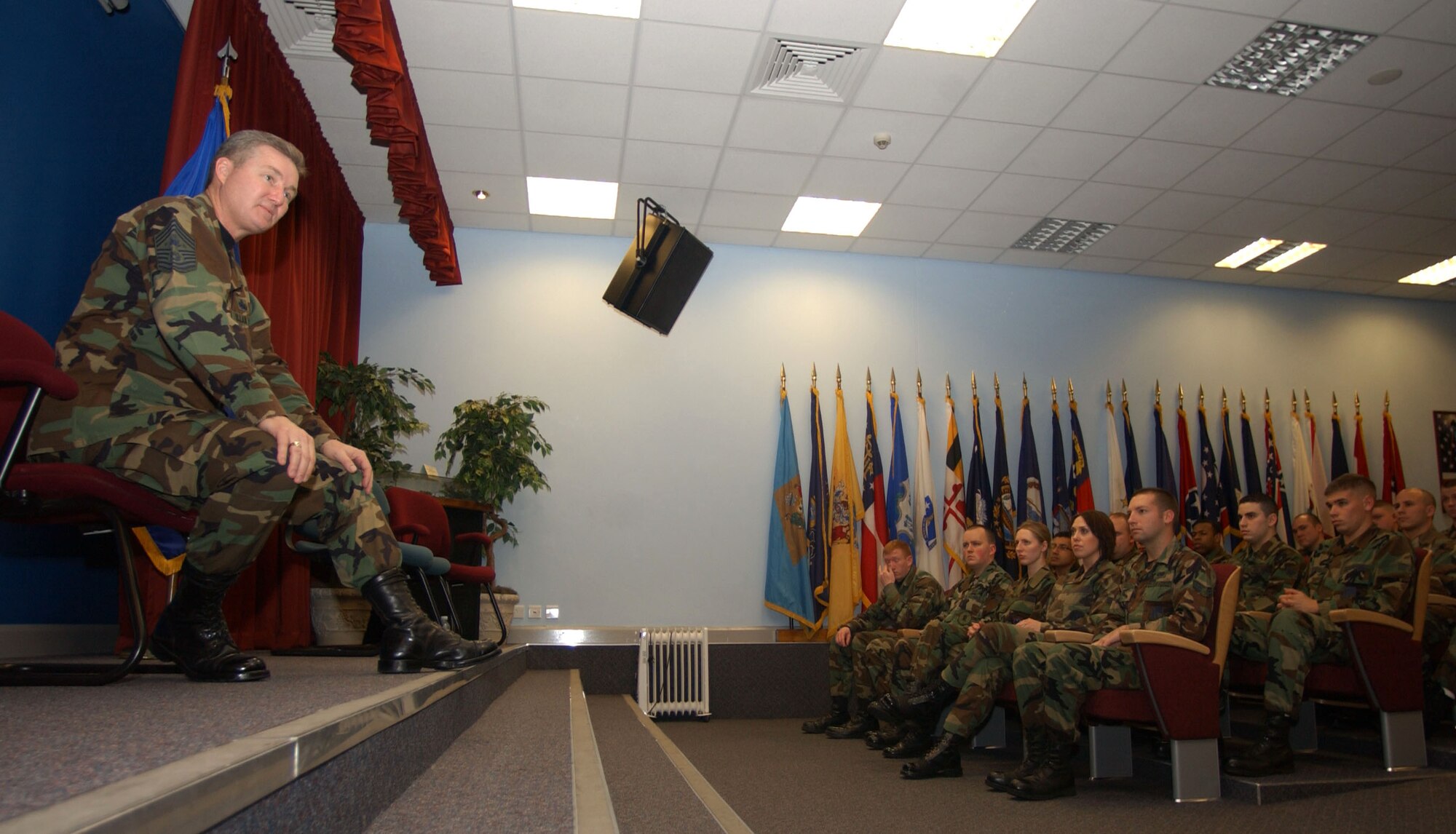 Chief Master Sgt. of the Air Force Gerald R. Murray speaks to Airmen attending the Mathies Airman Leadership School during his visit to RAF Lakenheath, United Kingdom, Friday, March 10, 2006. He spoke to the Class 2006-D Airmen about mentorship, force shaping and the steady increases in military pay compared to the civilian environment. (U.S. Air Force photo/Airman 1st Class Kristi Emler)