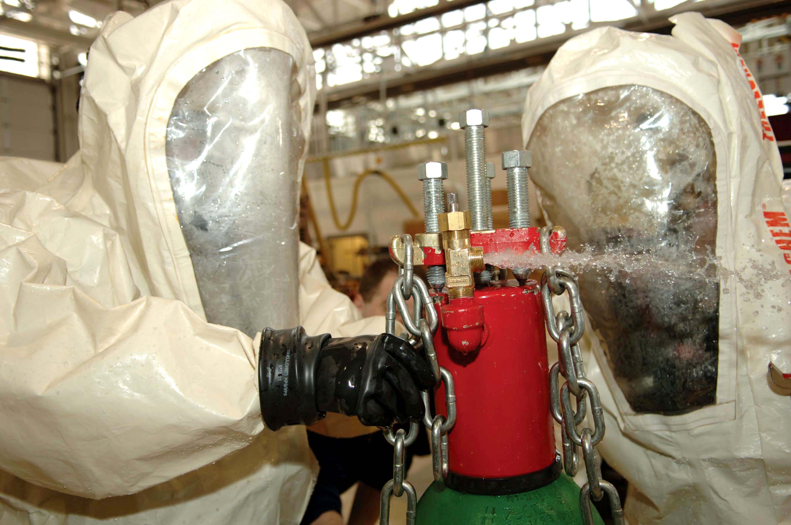 Hazardous material training > Air Force > Article Display