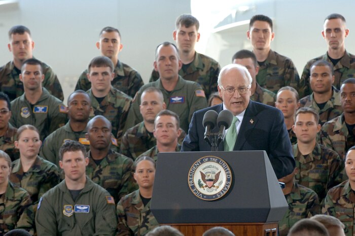 Vice President Dick Cheney speaks to a crowd of more than 2,750 military members and their families at Charleston Air Force Base, S.C., Friday, March 17, 2006, to thank Airmen of the 437th and 315th Airlift Wings for their contributions in fighting the war on terror. (U.S. Air Force photo/Airman 1st Class Nicholas Pilch)

