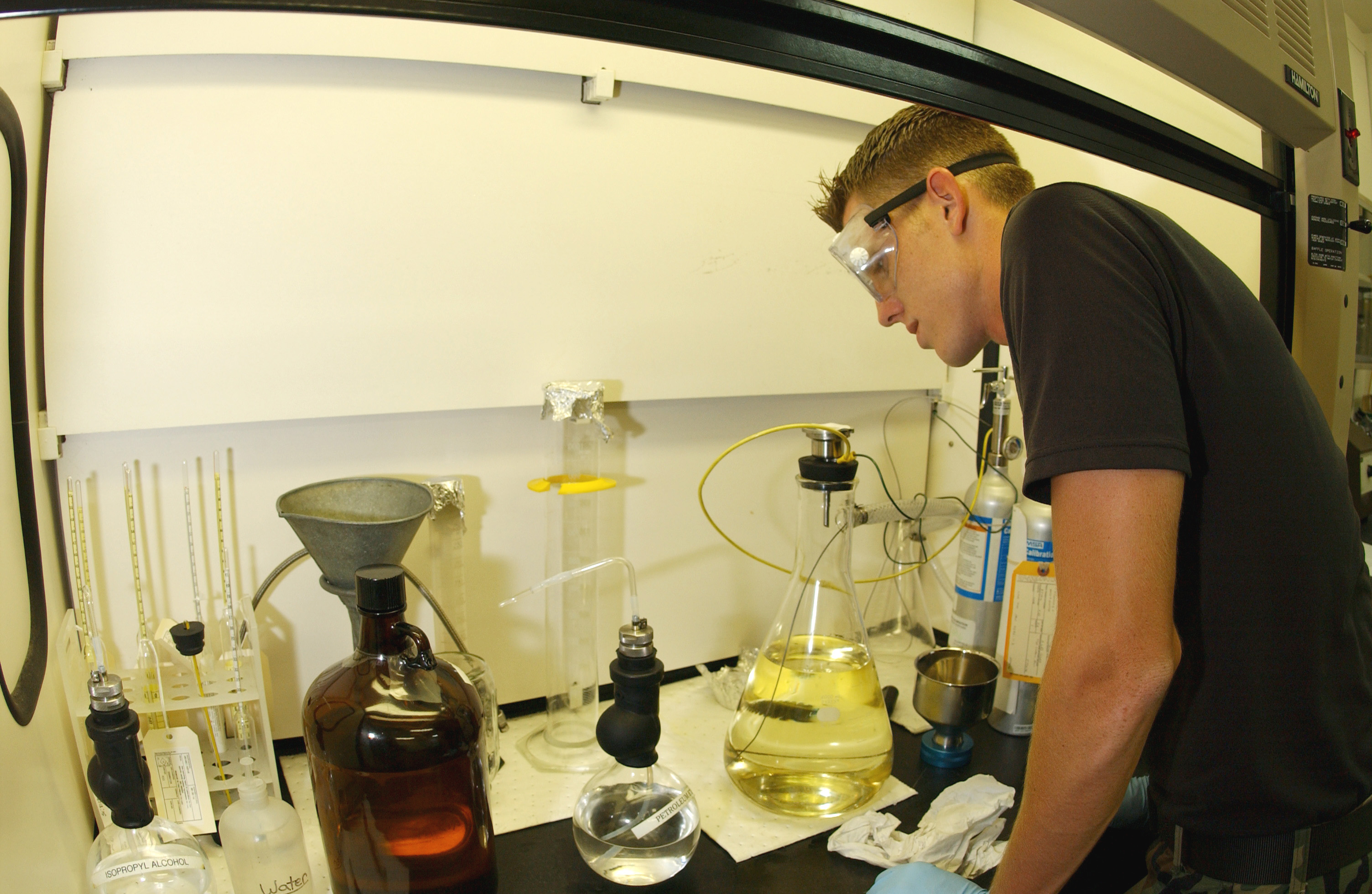 Fuels laboratory > Air Force > Article Display