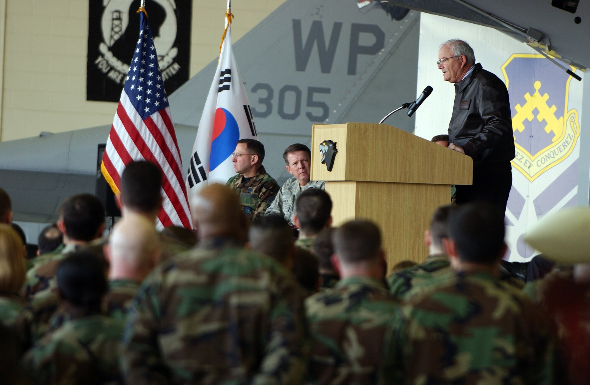 Secretary of the Air Force Michael Wynne addresses and fields questions from Airmen during his visit to Kunsan Air Base, South Korea, Wednesday, March 22, 2006. (U.S. Air Force photo/Senior Airman Joshua DeMotts)

