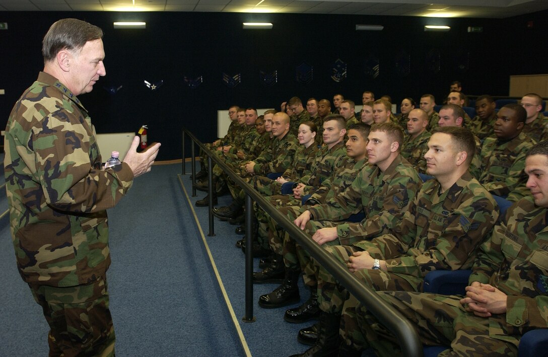 Gen. William Hobbins, U.S. Air Forces in Europe commander, speaks with Airmen at the Airman Leadership School during his visit here March 20. General Hobbins was here to visit with Aviano Airmen and thank them for their service. (U.S. Air Force photo by Airman Liliana Moreno) 