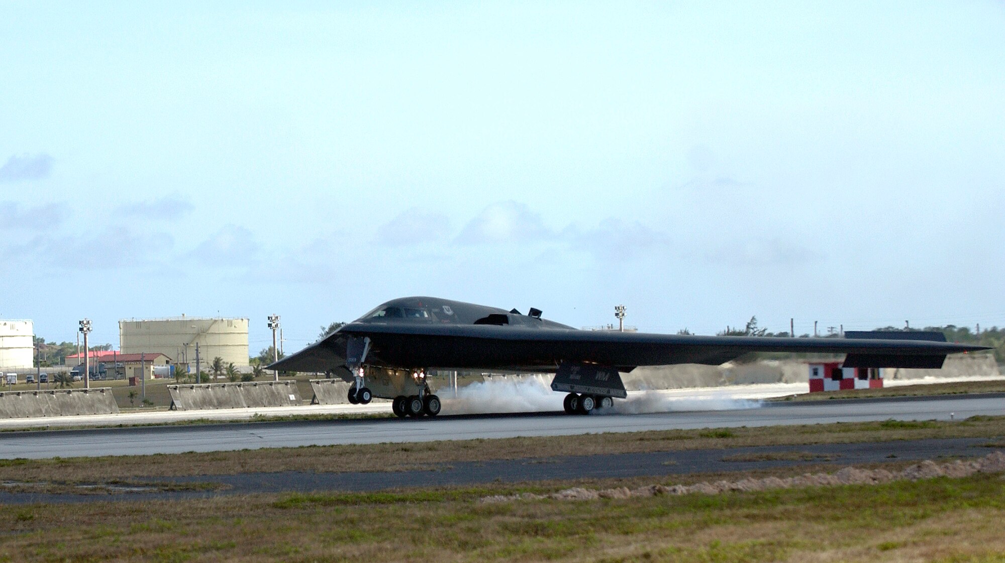 A B-2 Spirit lands at Andersen Air Force Base, Guam, on Sunday, April 30, 2006. B-2s are replacing the B-1B Lancers at Andersen as part of the continuous bomber rotation. (U.S. Air Force photo/Airman 1st Class Michael S. Dorus)
