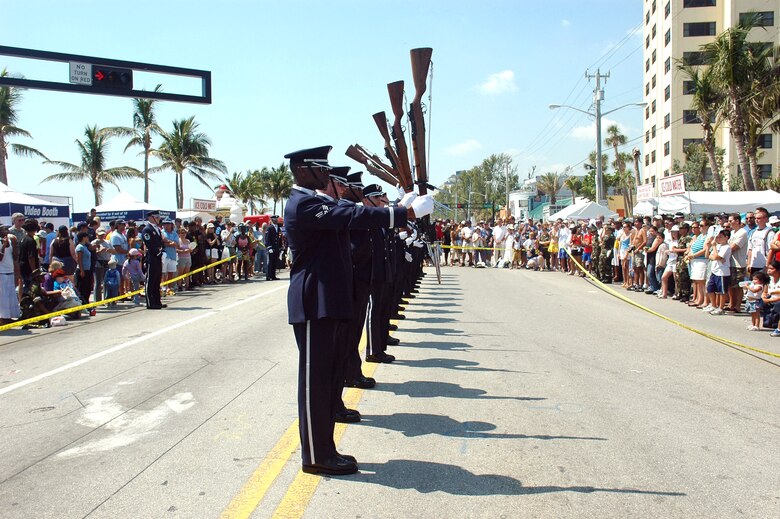 U.S. Air Force Honor Guard Drill Team members perform for the crowd during the 2006 Air and Sea Show in Fort Lauderdale, Fla., May 4 to 7. (U.S. Air Force photo/Staff Sgt. Madelyn Waychoff) 