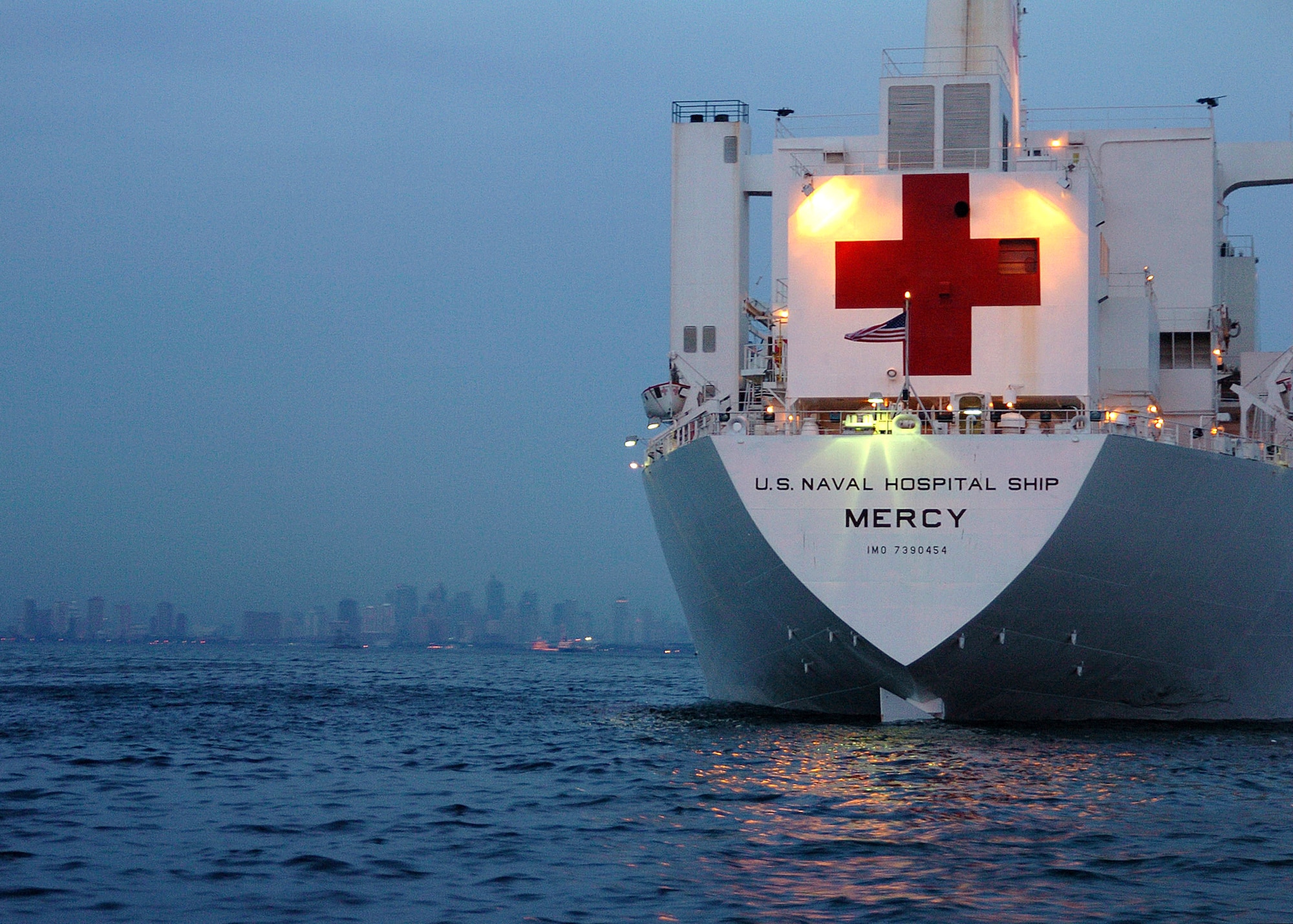 The U.S. Navy hospital ship USNS Mercy is anchored off the coast of Manila, the Philippines.  Three Airmen from the 374th Medical Group at Yokota Air Base, Japan, are deployed on the ship as it delivers aid and humanitarian assistance to Southeast Asia.  (U.S. Navy photo/Photographers Mate 2nd Class Troy Latham) 
