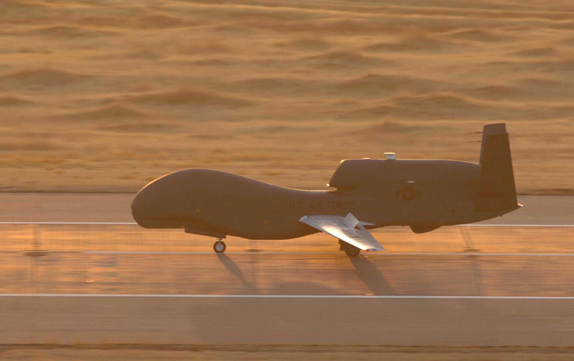 Beale’s second RQ-4 Global Hawk aircraft was delivered to the base Nov. 3. The Global Hawk Unmanned Aerial Vehicle provides Air Force and joint battlefield commanders near-real-time, high-resolution, intelligence, surveillance and reconnaissance imagery to fight the Global War on Terror. (U.S. Air Force photo by John Schwab)
