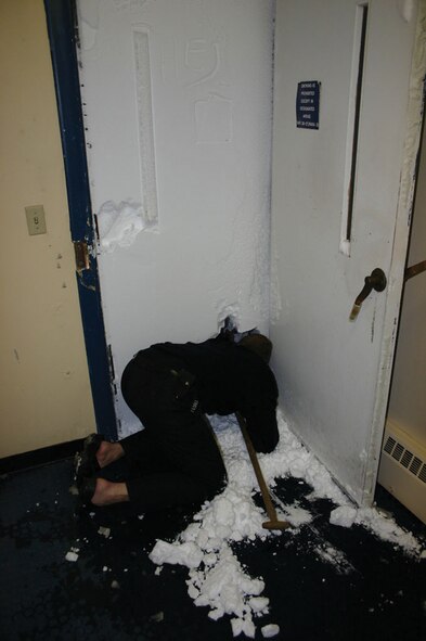 The storm at Thule AB, Greenland in February, 2005 caused massive snow drifts resulting in several doors being blocked.  People inside had to dig out of the snow.