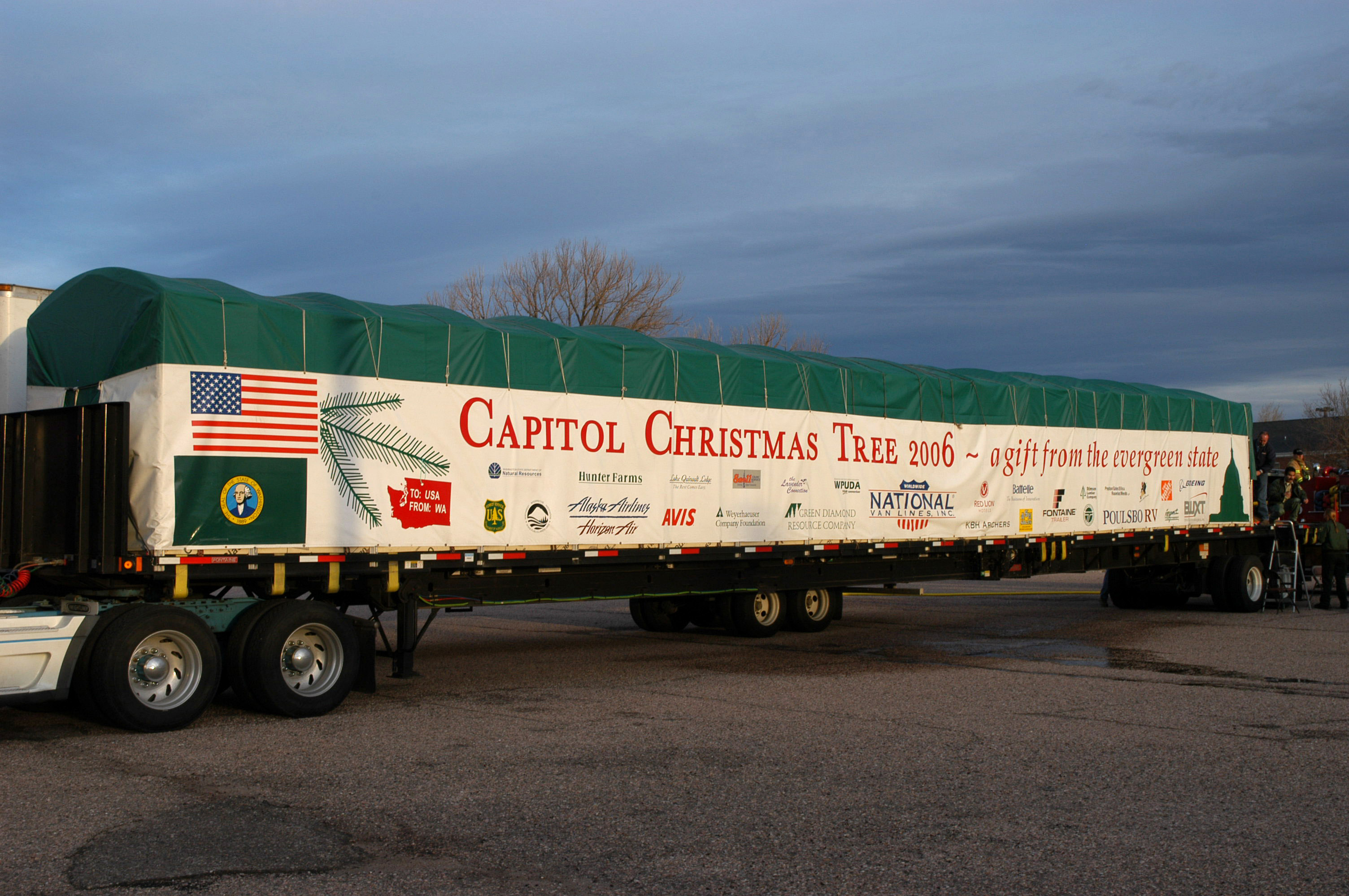 Capitol christmas tree wyoming