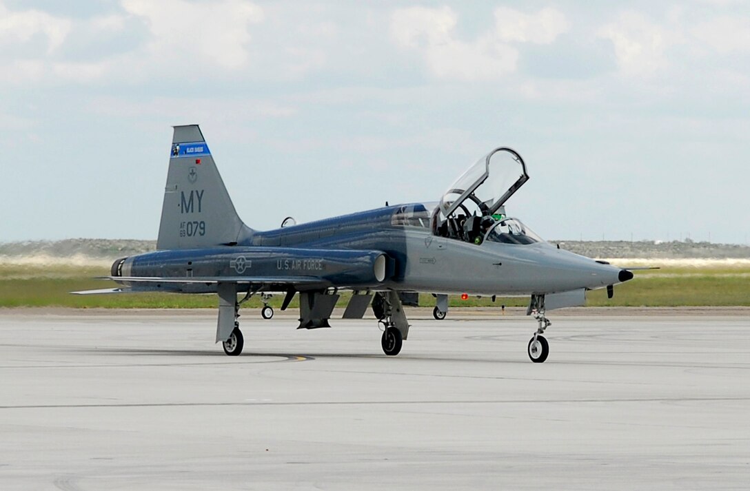 The first "Introduction to Fighter Fundamentals" T-38 Talon arrived to Laughlin Air Force Base, Texas, Oct. 4 from Moody Air Force Base, Ga. The arrival of the aircraft marks the beginning of a new mission for Laughlin AFB.  (U.S. Air Force photo/Paco Mendoza) 
