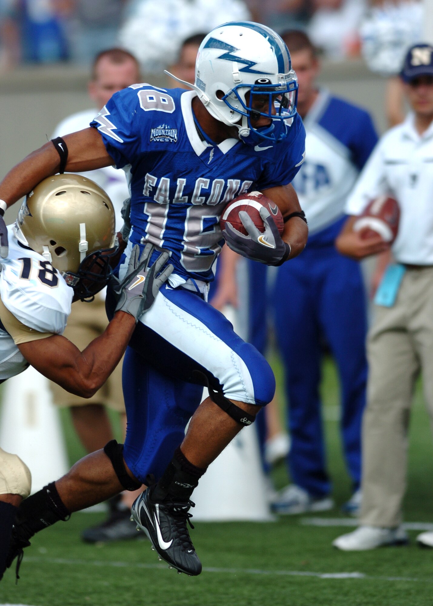 Air Force, Navy Quarterbacks up in The Air Ahead of Saturday's Rivalry  Showdown at Falcon Stadium