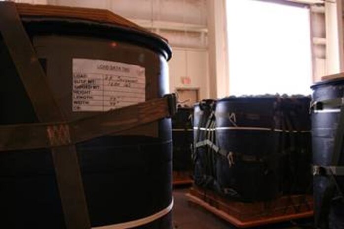 YUMA, Ariz.— A simulated 2,000-pound “Screamer” cargo load awaits loading onto a C-130 aircraft at the U.S. Army Proving Ground in Yuma, Ariz., in September.  Aircrews from Little Rock AFB, Ark., and Minneapolis-St. Paul Air Reserve Station, Minn., flew missions at more than 17,000 feet, dropping 2,000- and 10,000-pound GPS-guided pallets during testing of the U.S. Air Force and Army Joint Precision Airdrop System, or JPADS.  Fifty “Screamer” systems will be delivered to troops overseas as early as February. (Air Force photo by Capt. Bob Everdeen)

