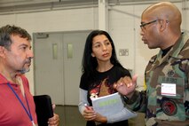 Master Sgt. Joseph Bellard speaks with United Airlines employees about the LEAN concept and how it has helped the airline become more productive. Eleven Airmen representing every major command in the Air Force toured United Airlines' San Francisco Airport facility as part of a two-day training course Oct. 20. Sergeant Bellard is an NCO Academy instructor from Ramstein Air Base, Germany. (U.S. Air Force photo by Staff Sgt. Candy Knight/60th AMW Public Affairs)