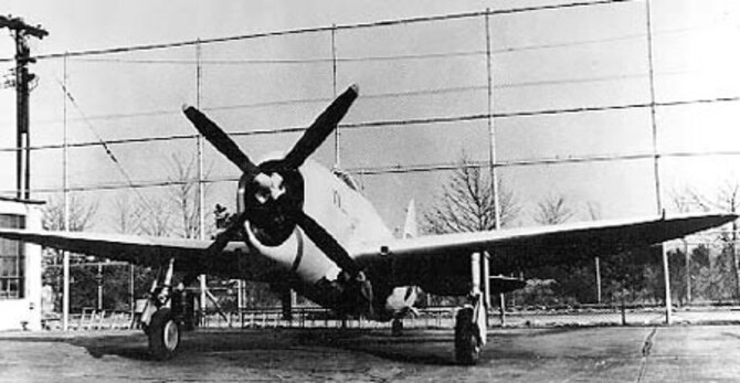 Republic XP-47E (S/N 41-6065). (U.S. Air Force photo)