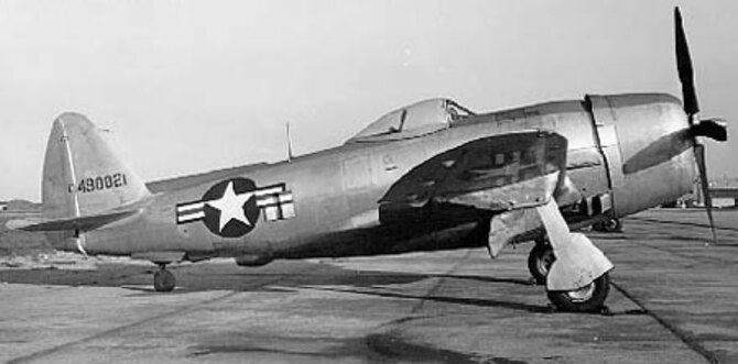 Republic P-47D-30-RE (S/N 44-90021). (U.S. Air Force photo)
