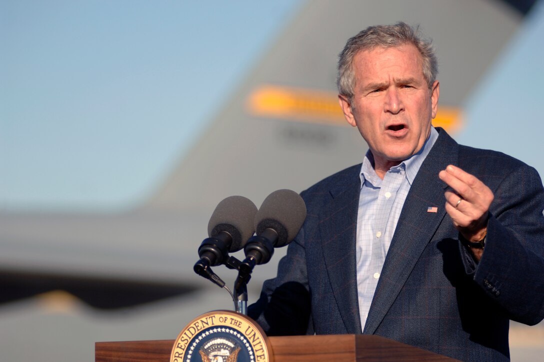 President George W. Bush stopped to give a motivational speech to the troops Oct. 28, 2006, at Charleston Air Force Base, S.C.  President Bush came to South Carolina to thank the Airmen at Charleston AFB for their contributions to the Global War on Terrorism.  

(U.S. Air Force Photo/Airman 1st Class Nicholas Pilch) (RELEASED)