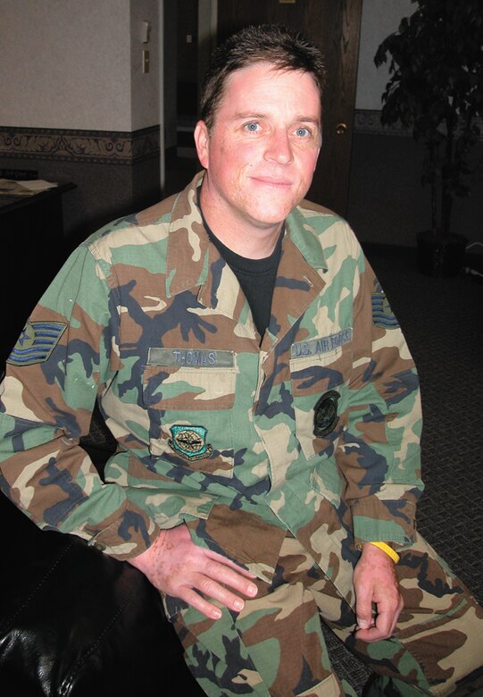 Tech. Sgt. Jason Thomas, a 67th Aerial Port Squadron reservist, has been battling skin cancer for three years. (U.S. Air Force Photo)