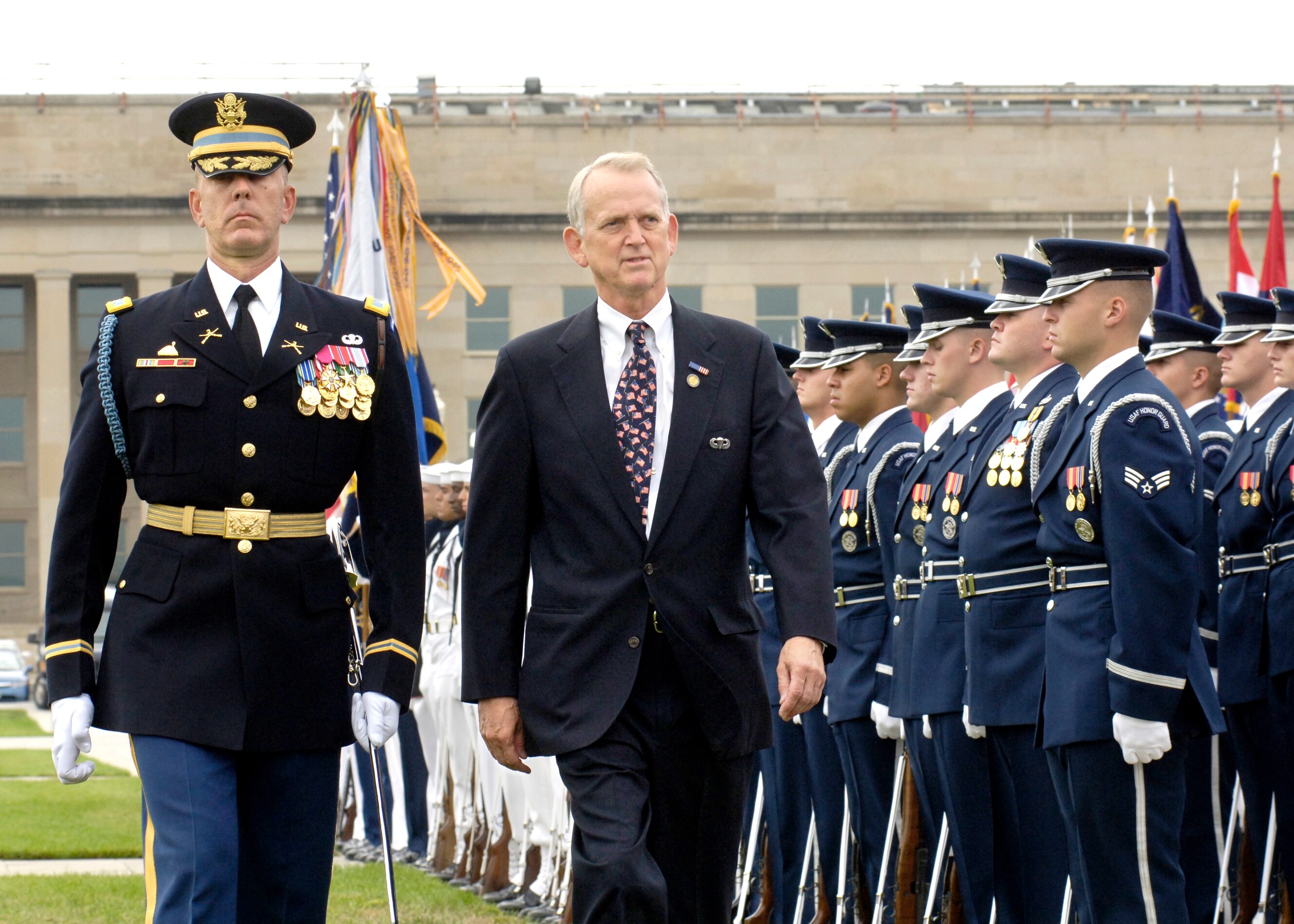 U.S. DEPARTMENT OF DEFENSE > Photos > Photo Gallery